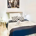 Basilica 9 - Heart Of The Apartment